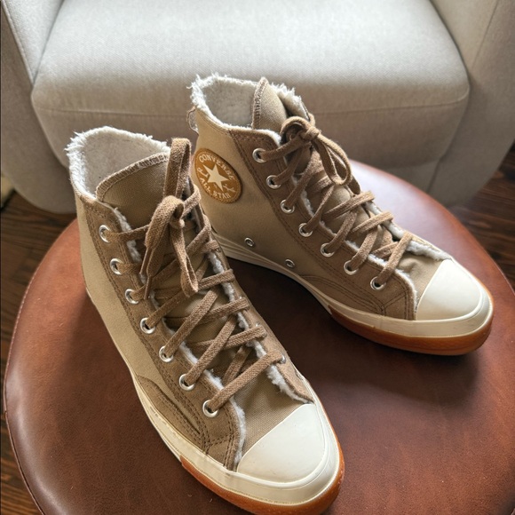 Converse All Star Chuck Taylor High Top Sneakers, Men's Size 6/Women's Size 8 - Picture 6 of 6